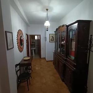 https://casa-soleluna-siena.it-tuscanyhotel.com